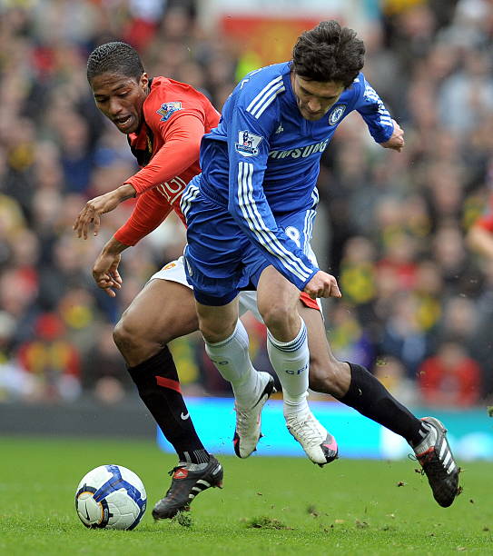 中国香港击剑选手江旻憓回港：“期望与更多人分享夺金喜悦”.